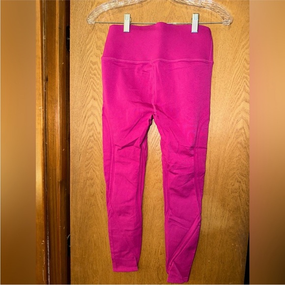 2 for 1 Fabletics Powerhold leggings - Picture 6 of 7